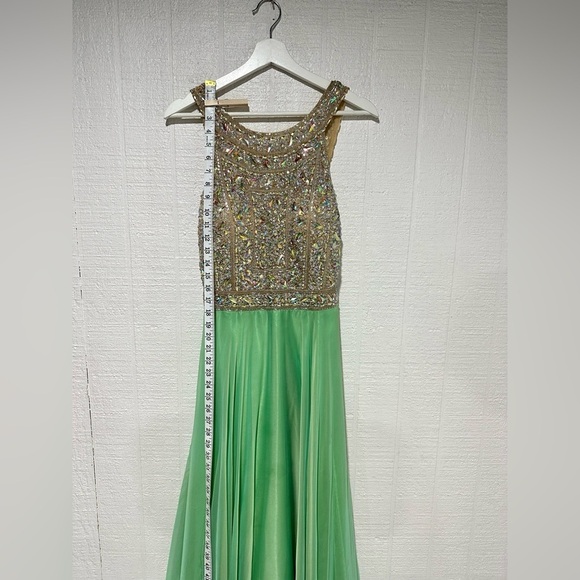 Tiffany Designs Green Embellished Prom formal Gown size 12 - Picture 10 of 16